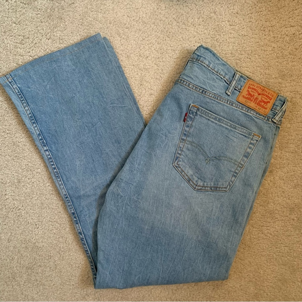 Levi's Strauss Light Wash 100% Cotton Blue Jeans Style 527 Slim Bootcut 42 x 32